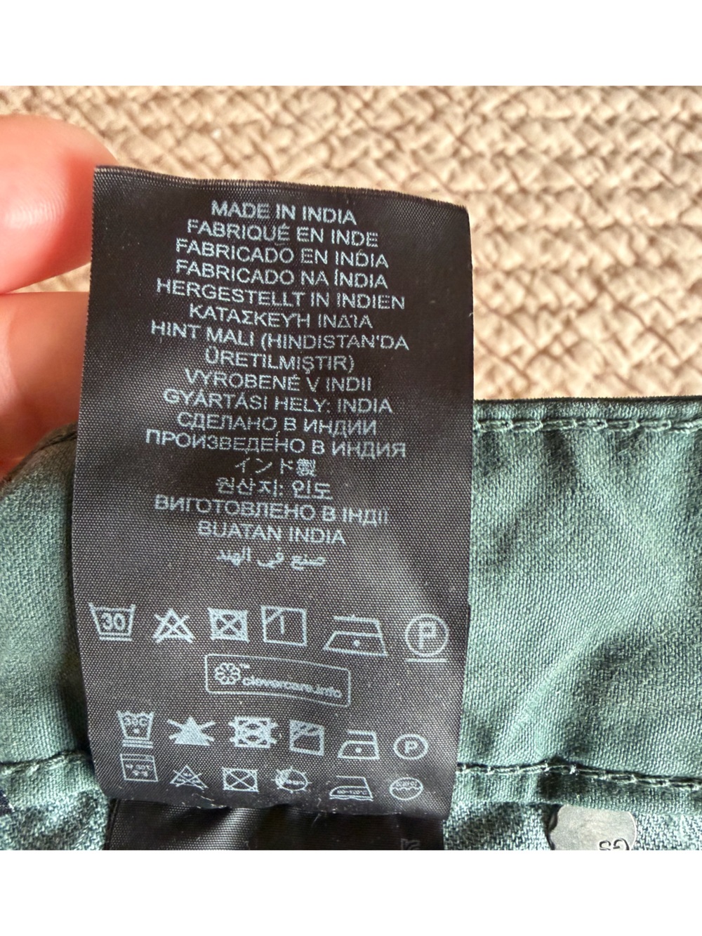 G-Star Men’s Green Jeans w/ Patches - Picture 8 of 8